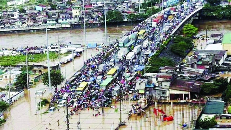 Heavy rains bring back traumatic Ondoy memories - Manila Standard