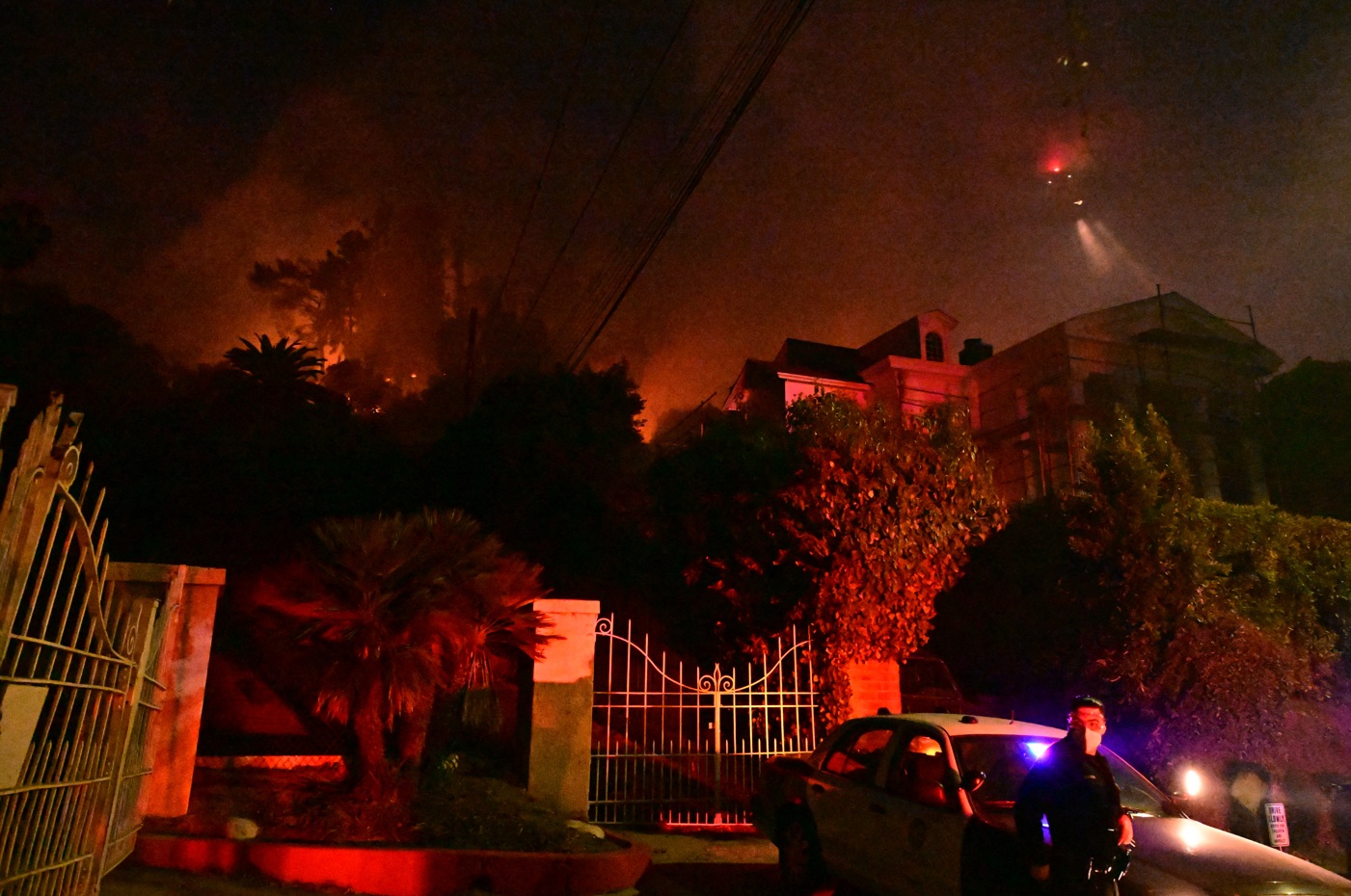 Los Angeles fire deaths at 10 as National Guard called in - Manila Standard